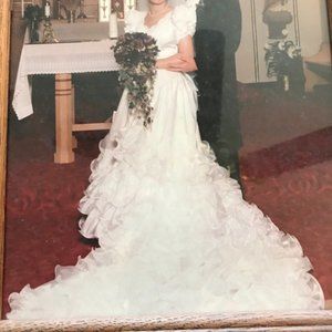 Wedding Dress - Mary's Bridal - Excellent Condition